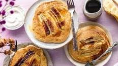 Balinese-style Banana Pancakes
