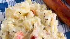 Berliner Kartoffelsalat (Creamy German Potato Salad)