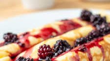 Berries & Cream Crêpes