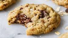 Brown Butter Oatmeal Chocolate Chip Cookies