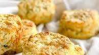 Cheddar Garlic & Chive Buttermilk Biscuits
