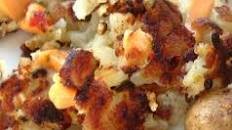 Cheesy Garlic Hash Browns Homemade