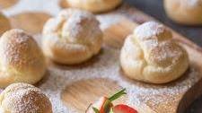 Classic Cream Puffs