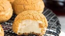 Craquelin Choux Pastry with Salted Caramel Cream