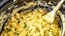 Creamiest Slow Cooker Mac and Cheese