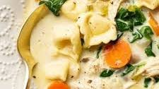 Creamy Spinach Tortellini Soup with Chicken