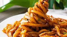 Easy 15-Minute Yaki Udon (Stir Fried Udon Noodles)