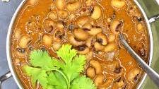 Easy Black-Eyed Peas Curry (Lobia Curry)