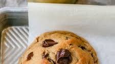 Fall Chocolate Chip Spiced Cookie (Levain Bakery Fall Cookie)
