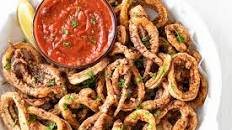 Fried Calamari with Spicy Marinara Sauce