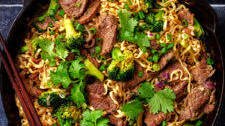 Hot Honey Beef Noodles and Broccoli Stir-Fry