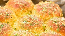Keto Garlic Rolls