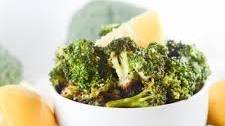 Lemon and Garlic Air Fryer Broccoli