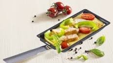 Mediterranean raclette with chicken