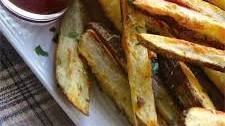 Oven-Baked Garlic and Parmesan Fries