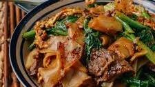 Pad See Ew (Street Food at Home!)
