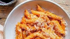 Penne alla Vodka - Pasta with Tomato Vodka Sauce