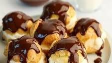 Profiteroles