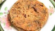 Pyaz Ka Paratha Recipe - Spicy Stuffed Onion Paratha