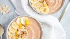 Quick and Easy Tropical Smoothie Bowl with Granola