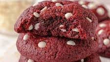red velvet chocolate chip cookies