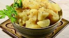 Schwabischer Kartoffelsalat (German Potato Salad - Swabian-Style)