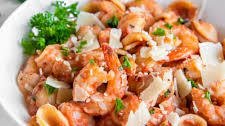 Shrimp Pasta in Vodka Sauce