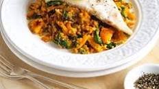Spiced bulgur pilaf with fish