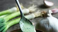 Spicy Green Goddess Buttermilk Dressing