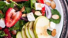 Strawberry Spinach Arugula Salad