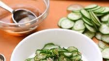 Sunomono Salad Recipe (Japanese Cucumber Salad)