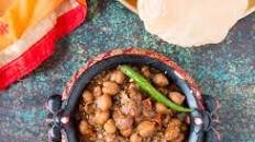 Traditional Amritsari Chole Recipe | Punjabi Chole Masala