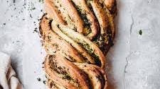 Vegan Garlic Herb Bread