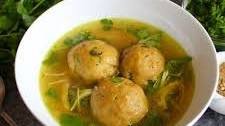 Yemenite-Style Matzo Ball Soup